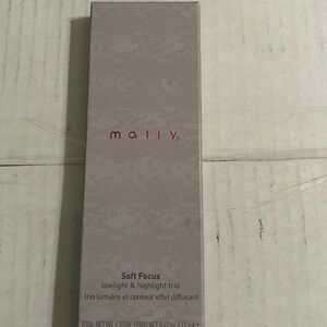 Mally Soft Focus Lowlight & Highlight Trio NIB